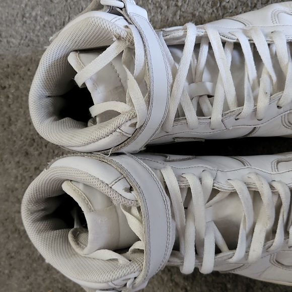 NIKE AIR FORCE 1 MID '07 - Picture 4 of 10